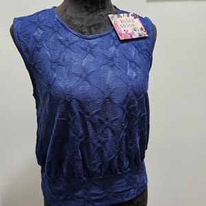 Rylee Moon Sleeveless Top. NWT